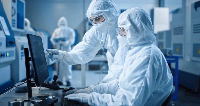 Featured 8 Ways to Keep Your Cleanroom Free of Contaminants